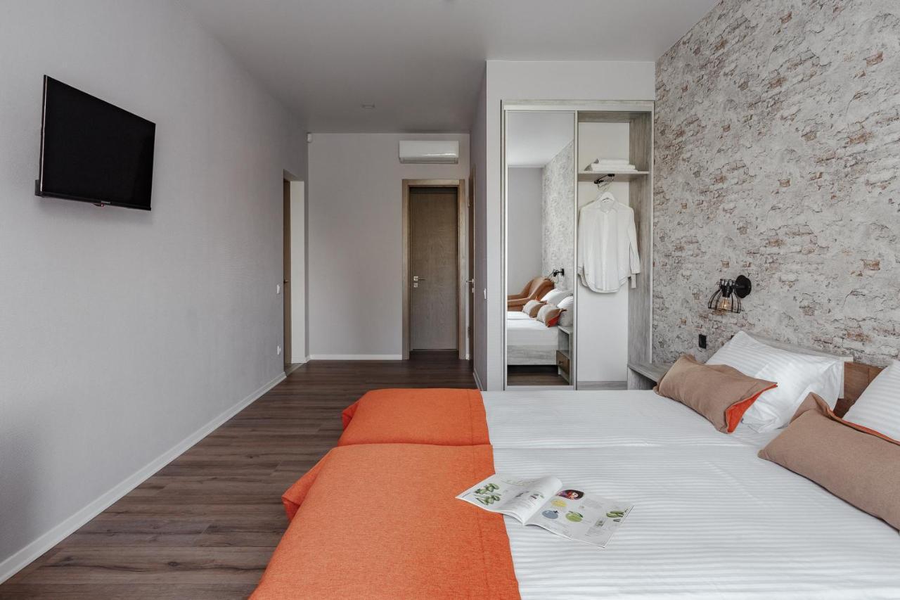 Fishel Hotel Odessa Eksteriør billede